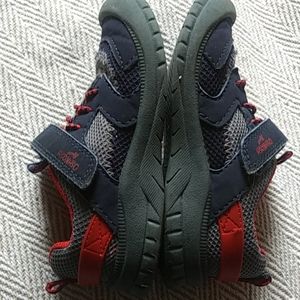 Oshkosh B'gosh Shoes Velcro Closure Size 9